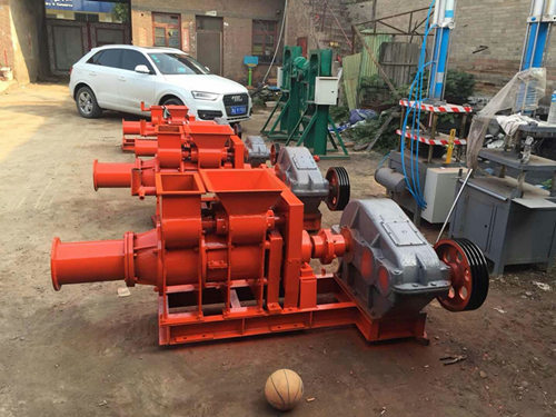 選購(gòu)粘土瓦機(jī)不能只看價(jià)格 這些因素很重要